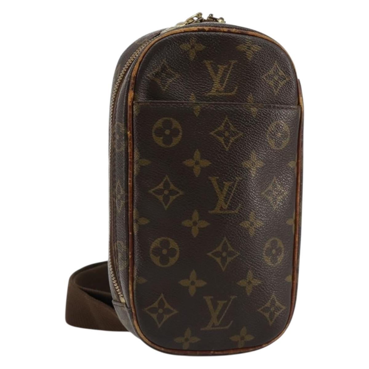 LOUIS VUITTON Monogram Pochette Gange Shoulder Bag M51870 LV Auth ka4522