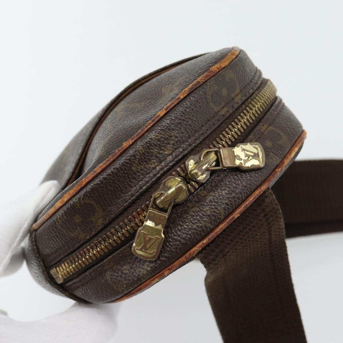 LOUIS VUITTON Monogram Pochette Gange Shoulder Bag M51870 LV Auth ka4534