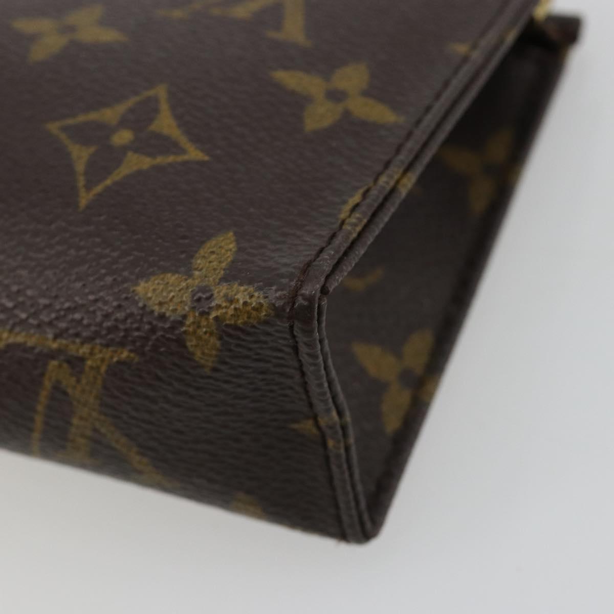 LOUIS VUITTON Monogram Poche Toilette 15 Pouch M47546 LV Auth ka4599