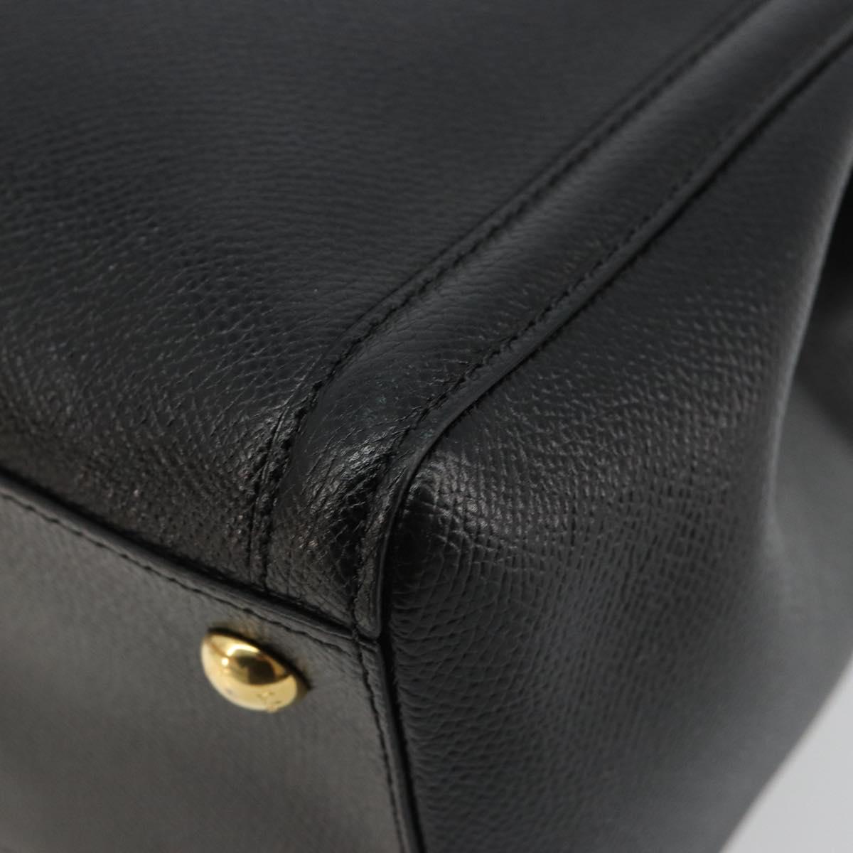 Salvatore Ferragamo Vala Chain Shoulder Bag Leather Black Gold Auth ka4612V