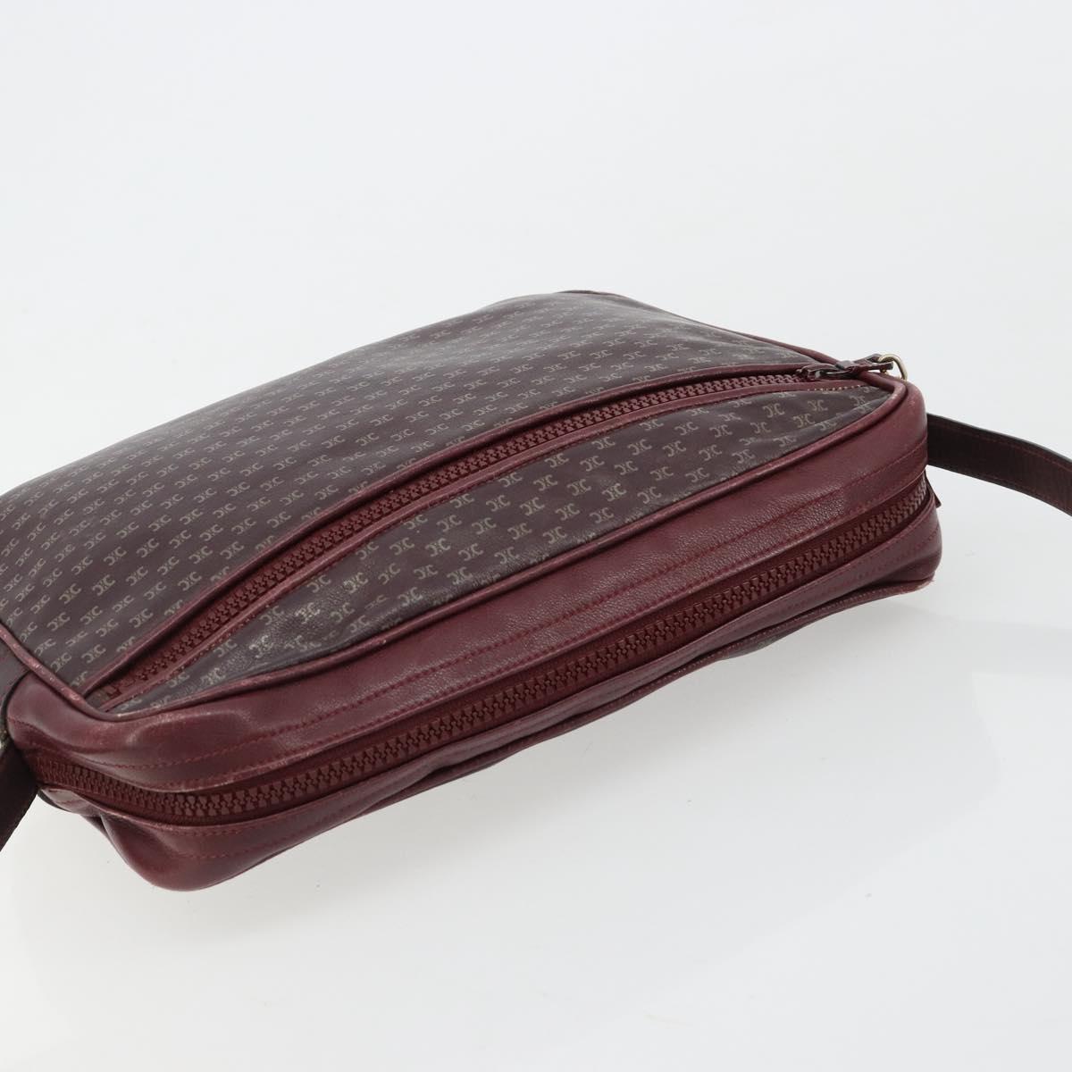 CELINE Shoulder Bag Leather Bordeaux Gold Auth ka4652