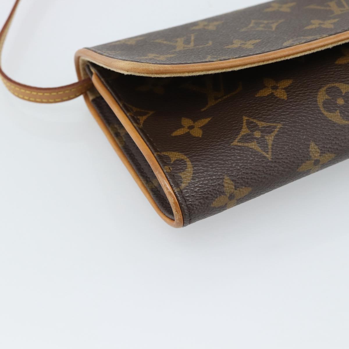 LOUIS VUITTON Monogram Pochette Twin GM Shoulder Bag M51852 LV Auth ka4656A