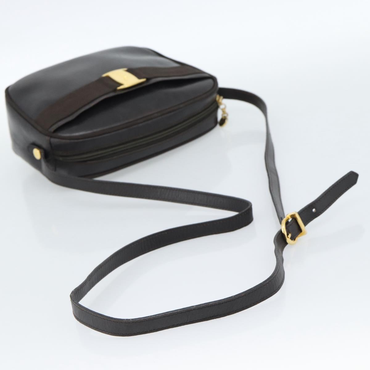 Salvatore Ferragamo Vala Shoulder Bag Leather Brown Gold Auth ka4659
