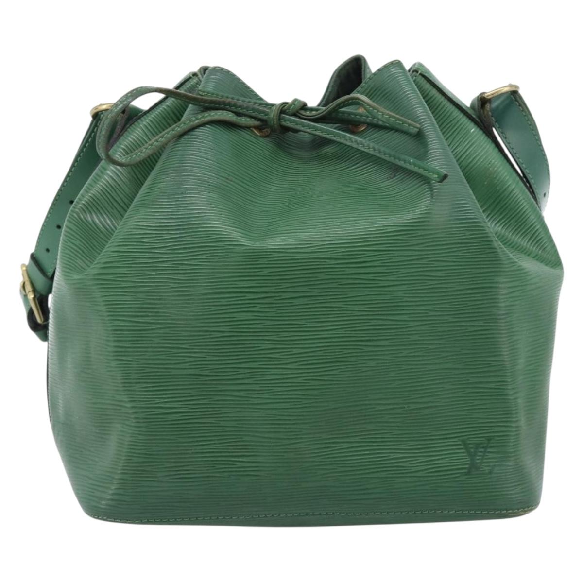 LOUIS VUITTON Epi Petit Noe Shoulder Bag Green M44104 LV Auth ka4681