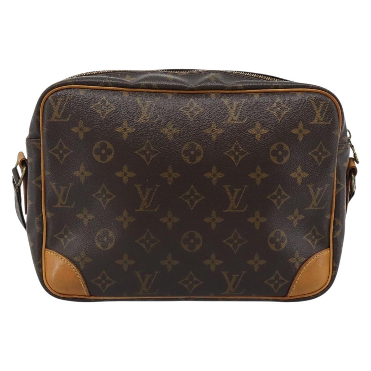 LOUIS VUITTON Monogram Nile Shoulder Bag M45244 LV Auth ka4709A