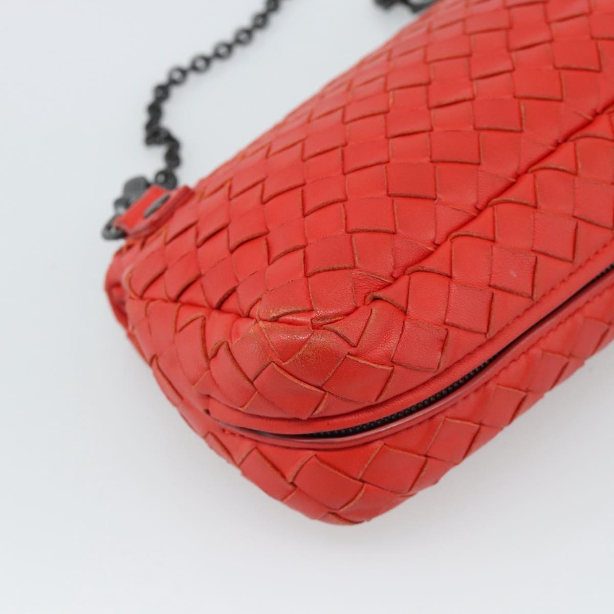 BOTTEGA VENETA INTRECCIATO Chain Shoulder Bag Leather Red Auth ka4740A