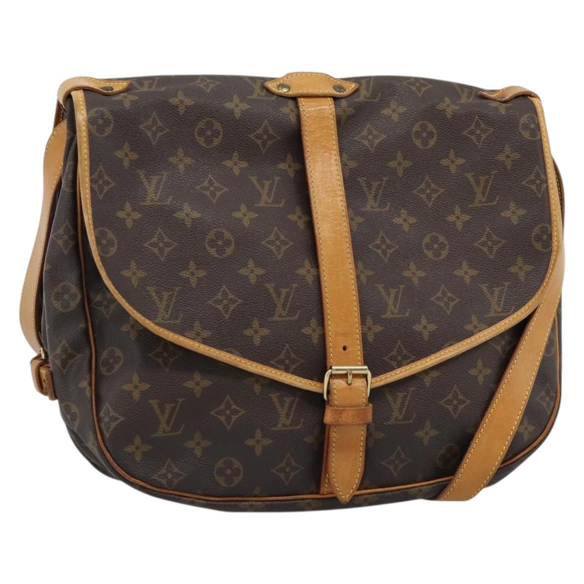 LOUIS VUITTON Monogram Saumur 35 Shoulder Bag M42254 LV Auth ka4741A