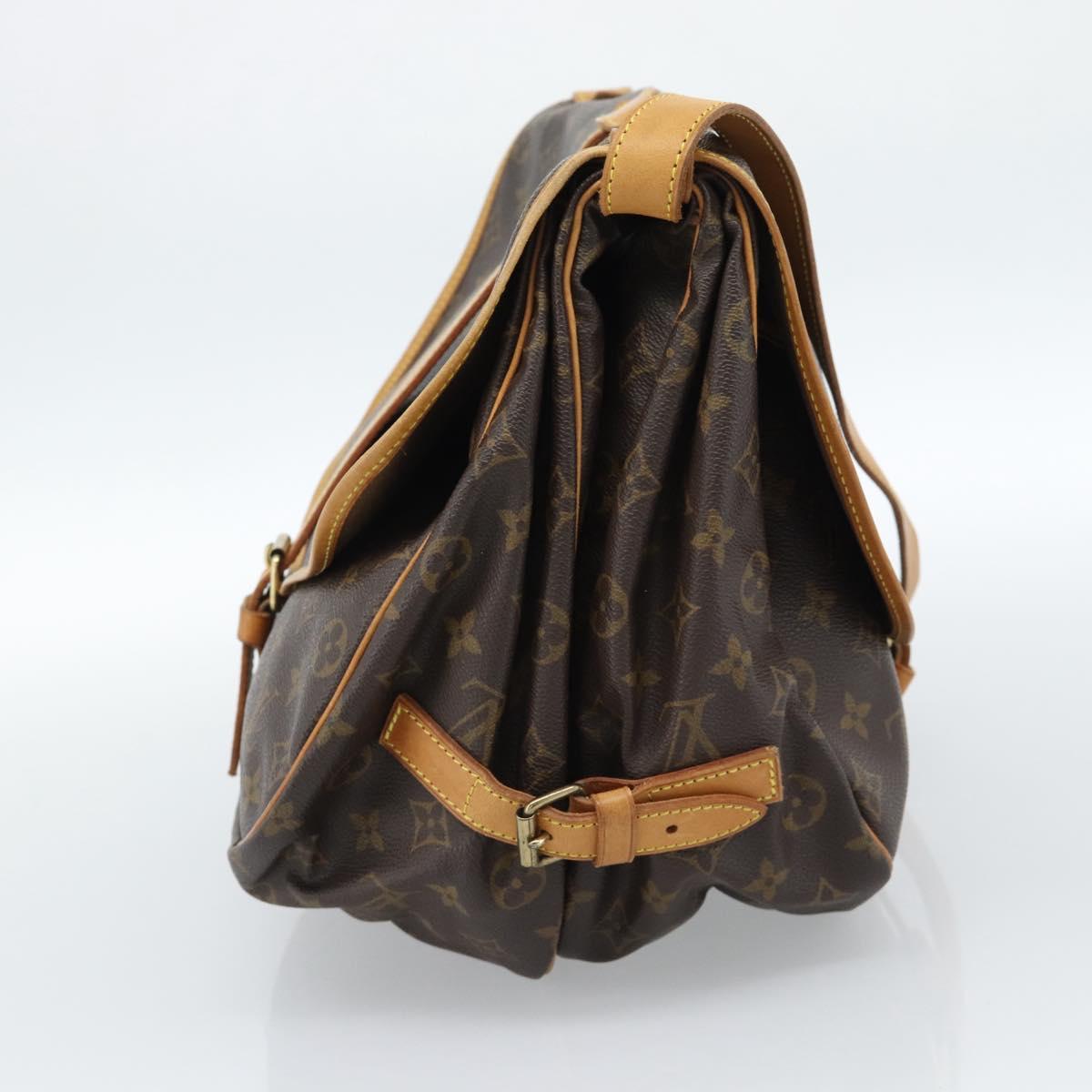 LOUIS VUITTON Monogram Saumur 35 Shoulder Bag M42254 LV Auth ka4741A