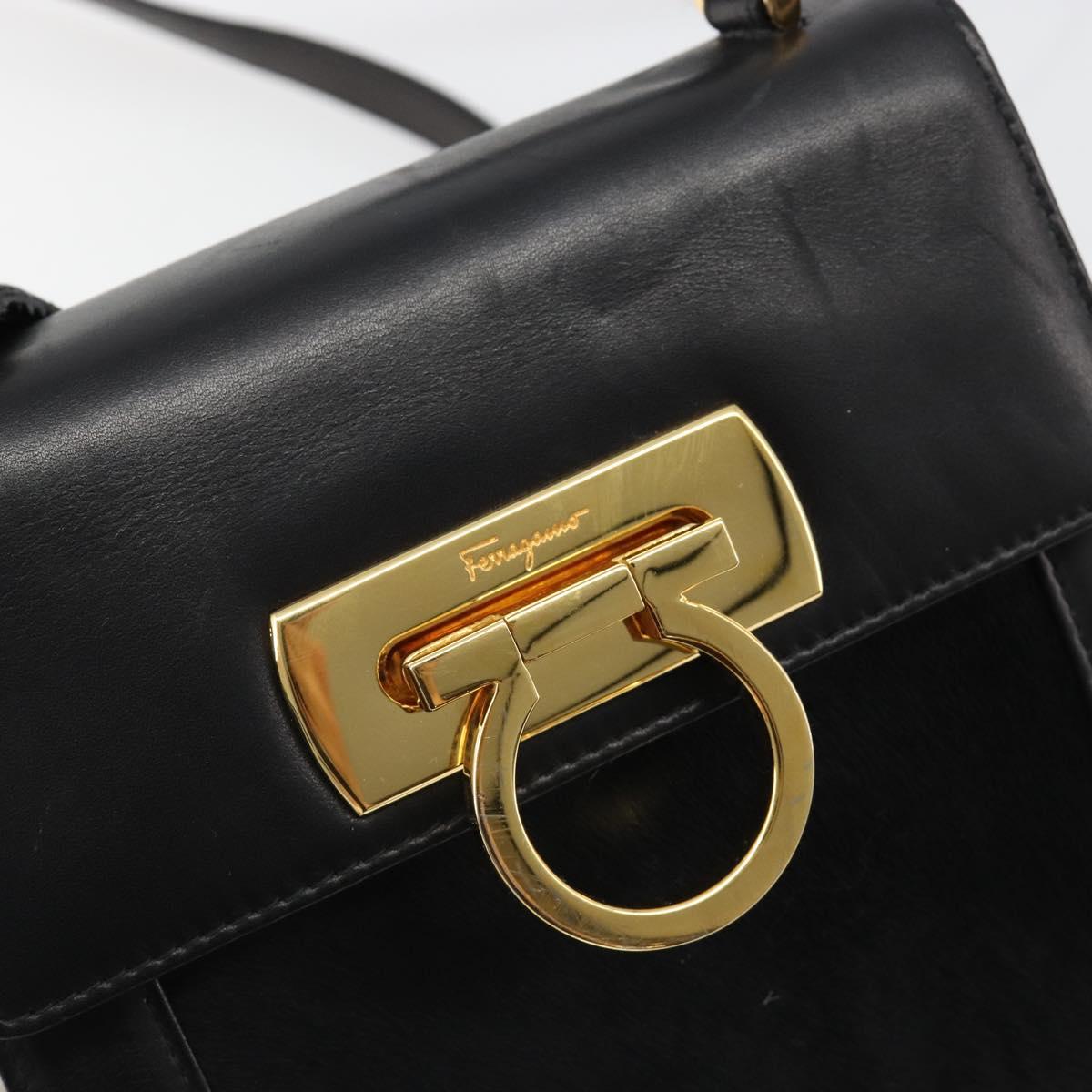 Salvatore Ferragamo Gancini Shoulder Bag Harako leather Black Gold Auth ka4773A