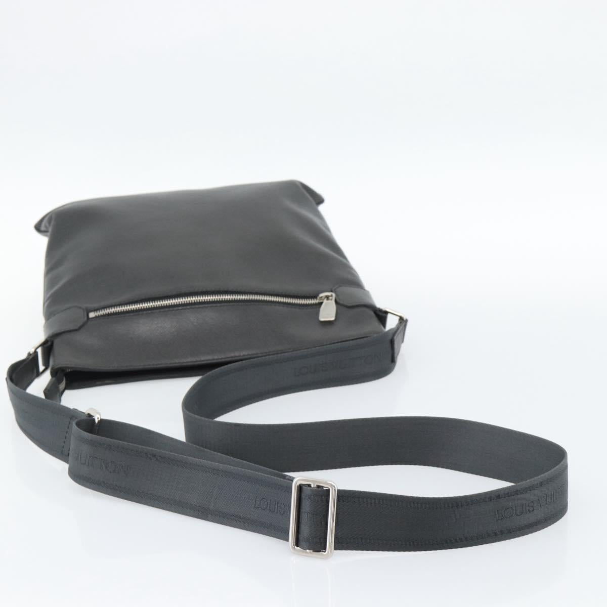 LOUIS VUITTON Taiga Sasha Shoulder Bag Ardoise M32712 LV Auth ka4817