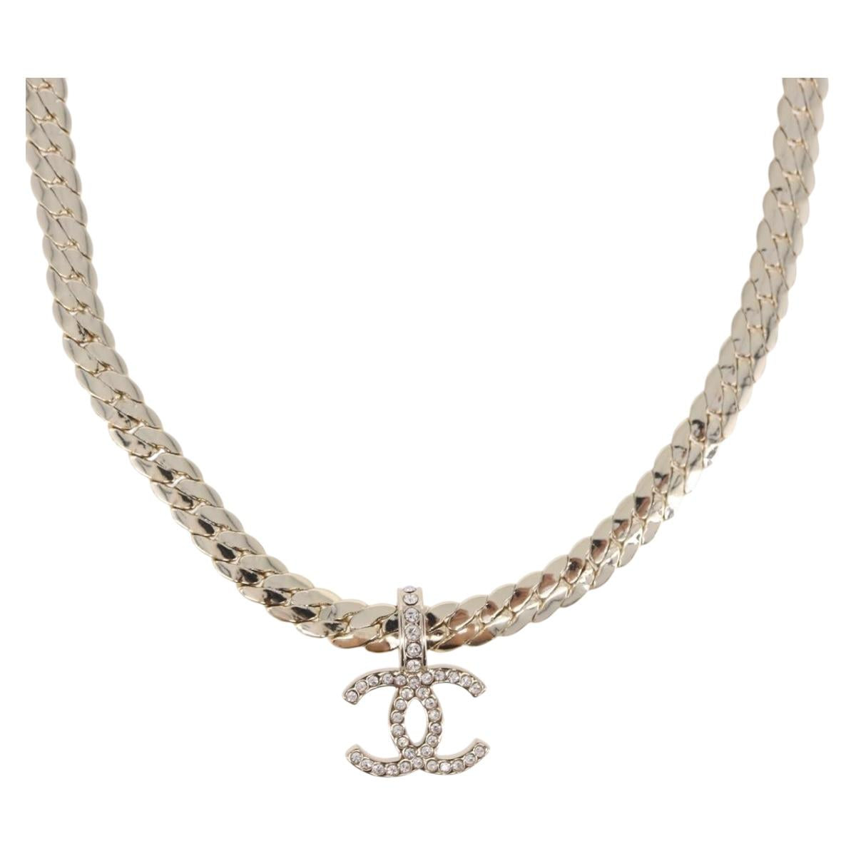 CHANEL Necklace metal Gold Tone CC Auth ka4882SAM
