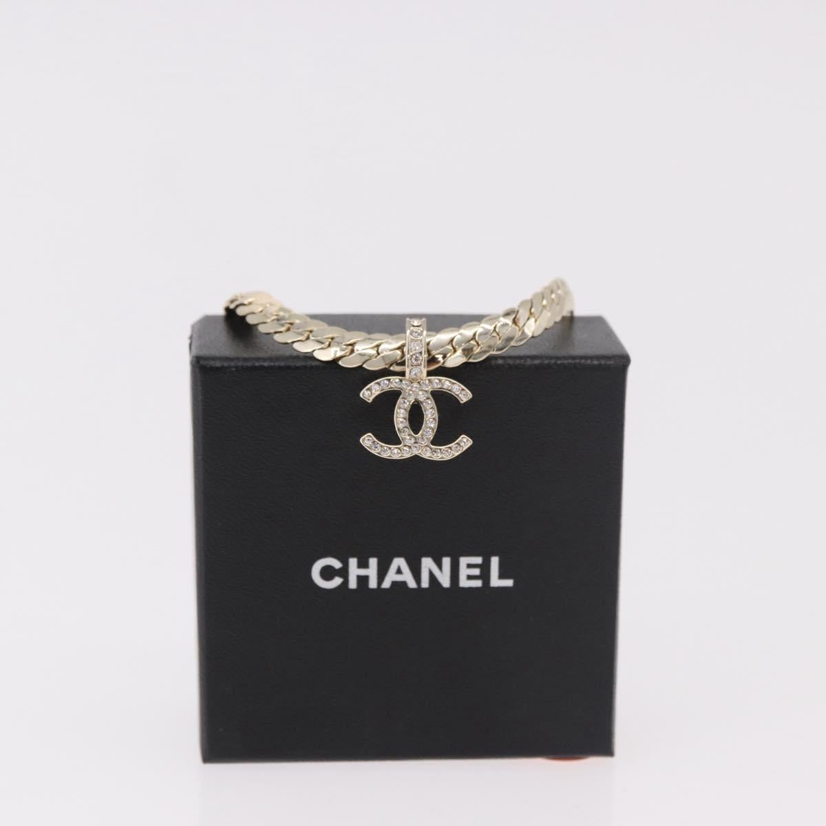 CHANEL Necklace metal Gold Tone CC Auth ka4882SAM