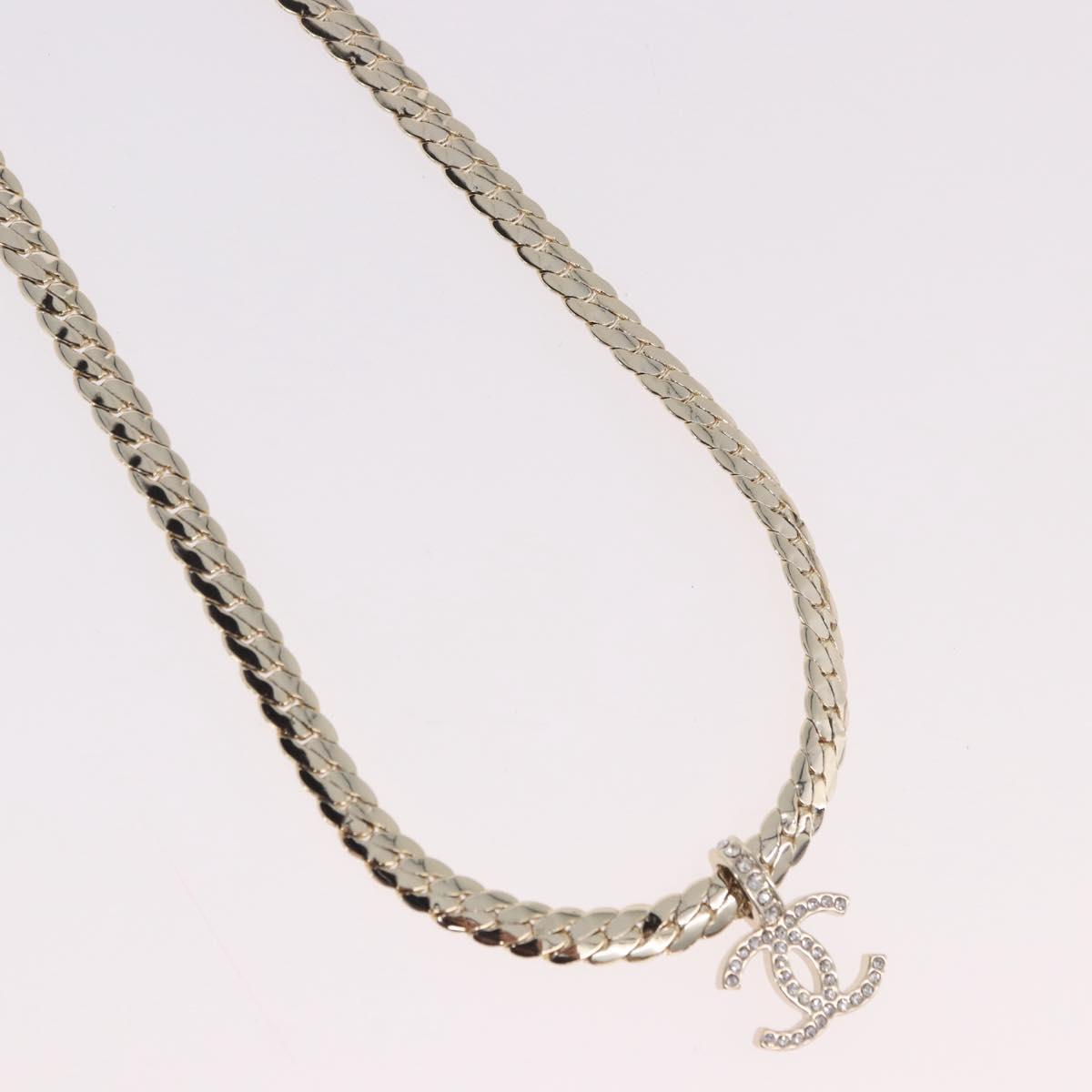 CHANEL Necklace metal Gold Tone CC Auth ka4882SAM
