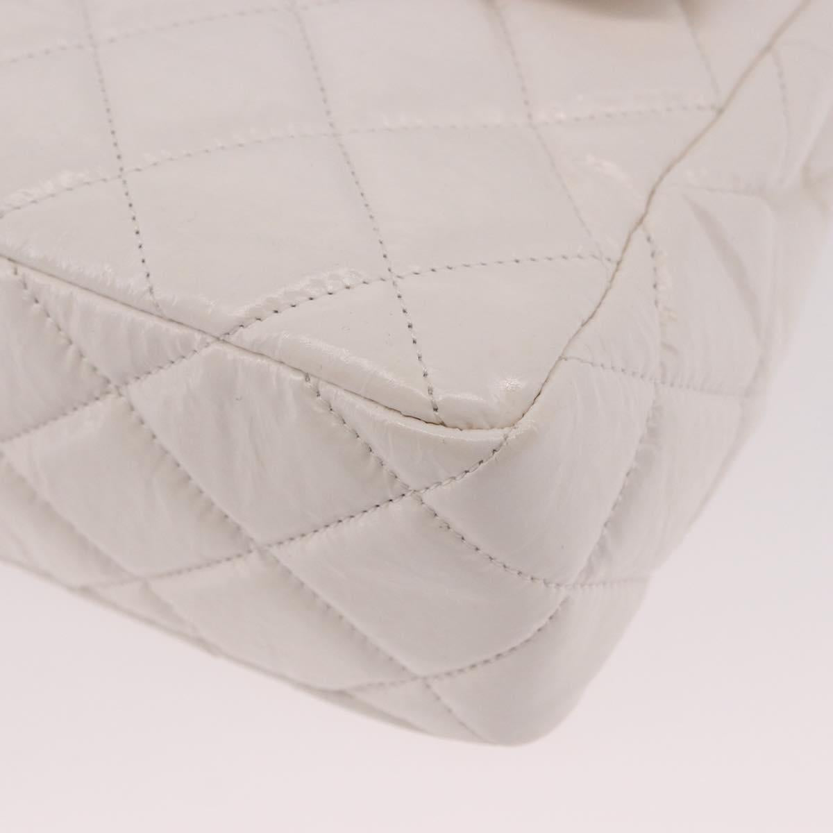 CHANEL Matelasse Chain Shoulder Bag Patent leather White Gold CC Auth ka4897SAM