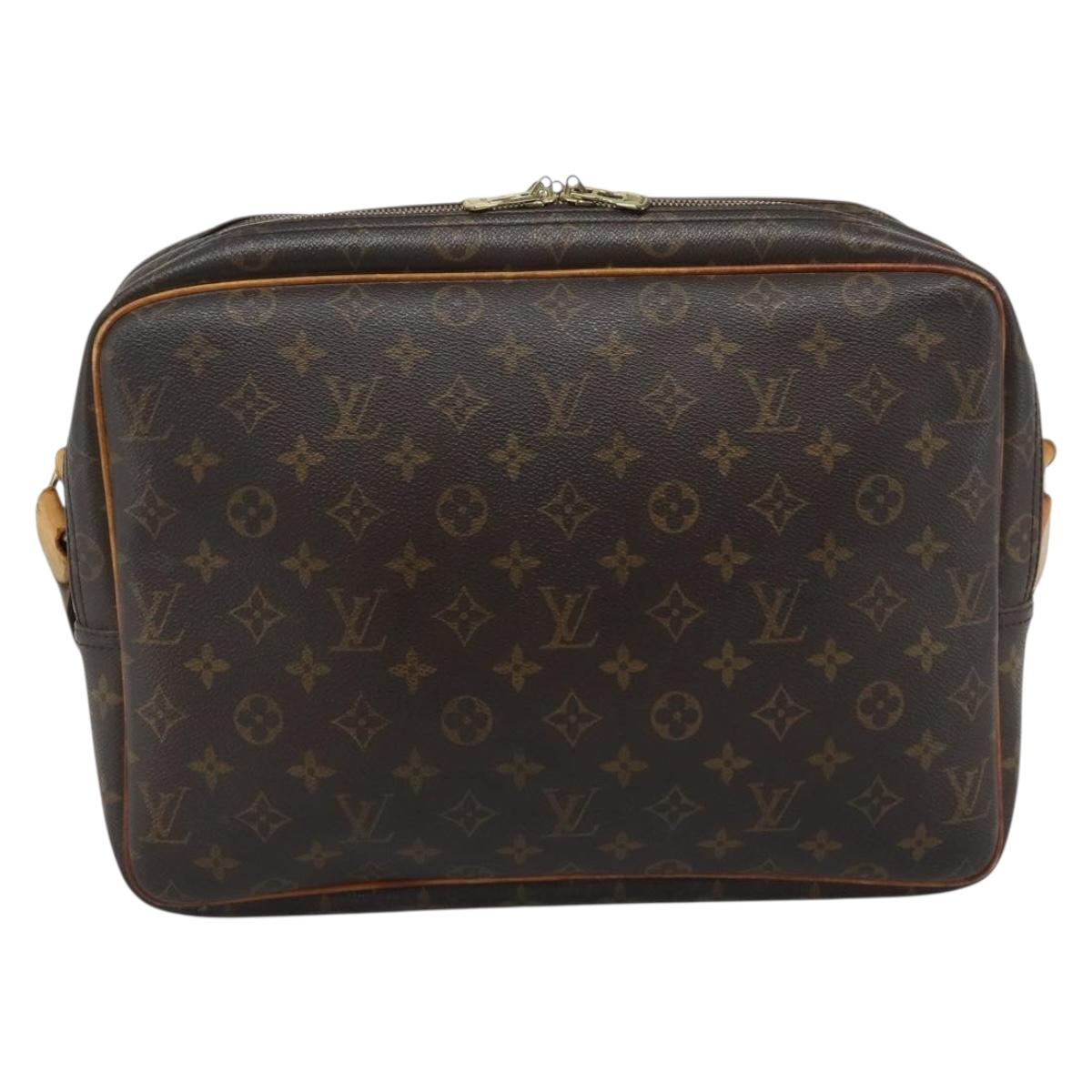 LOUIS VUITTON Monogram Reporter GM Shoulder Bag M45252 LV Auth ka4939