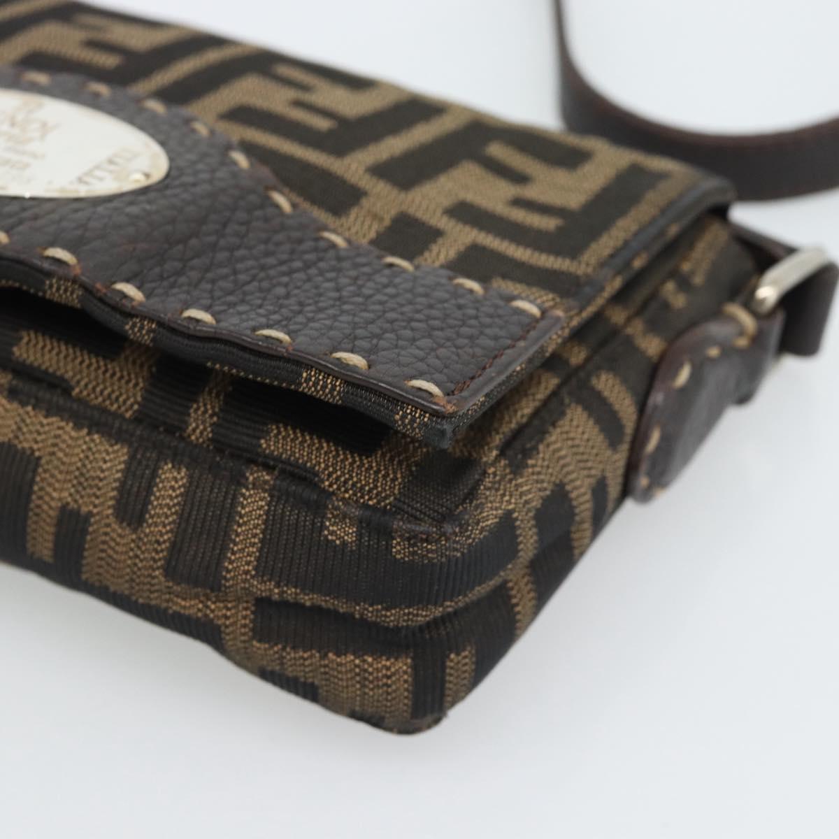 FENDI Zucca Canvas Shoulder Bag Black Brown Silver Auth ka4951A