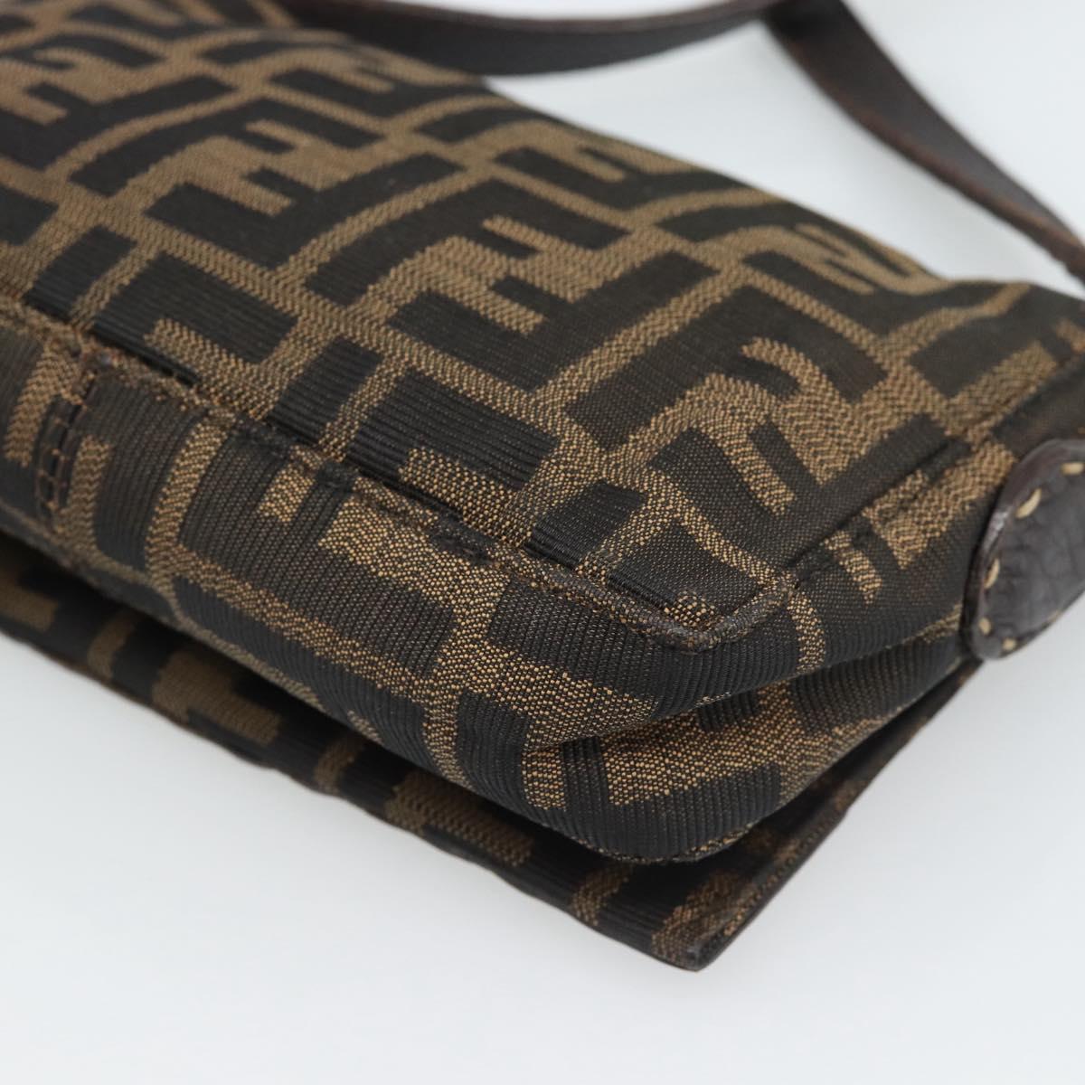 FENDI Zucca Canvas Shoulder Bag Black Brown Silver Auth ka4951A