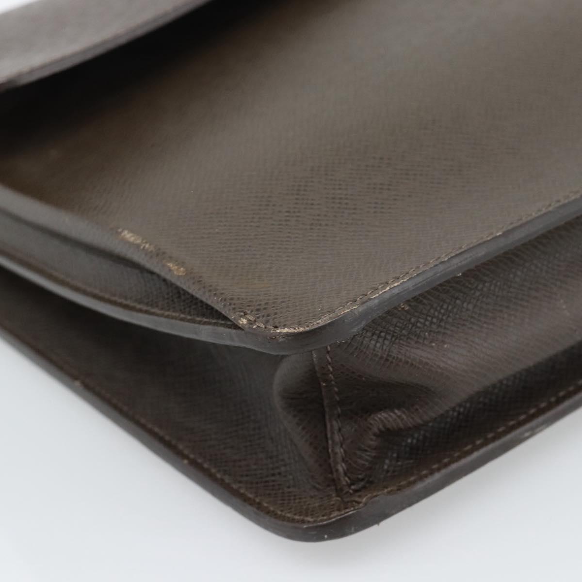 LOUIS VUITTON Taiga Robusto 1 Business Bag Grizzly M31058 LV Auth ka4954