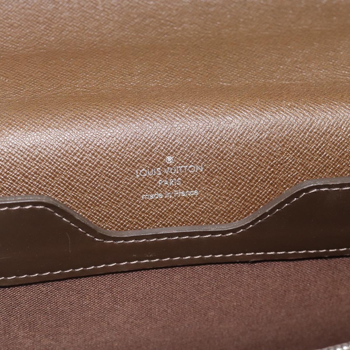 LOUIS VUITTON Taiga Robusto 1 Business Bag Grizzly M31058 LV Auth ka4954