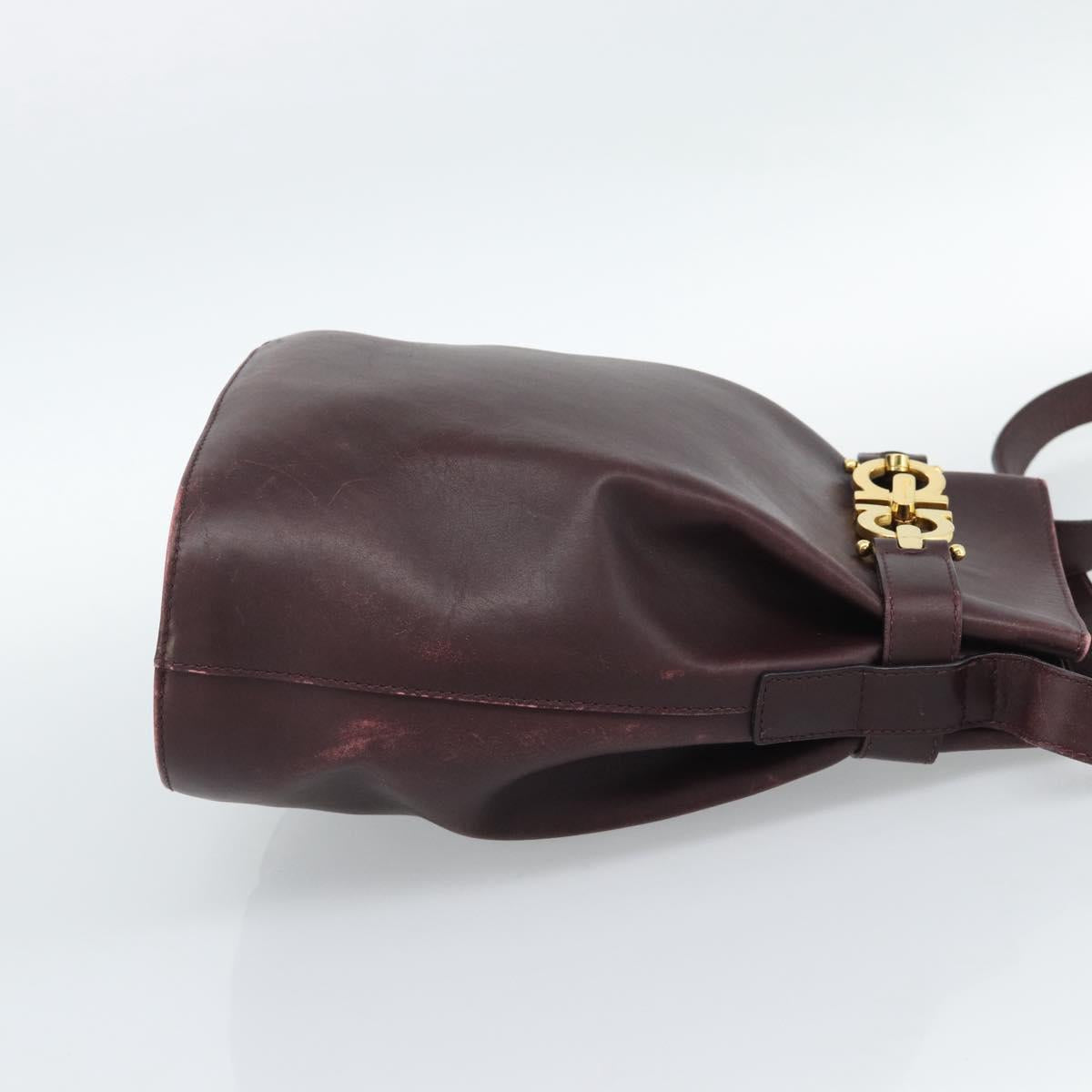 Salvatore Ferragamo Gancini Shoulder Bag Leather Bordeaux Gold Auth ka5032