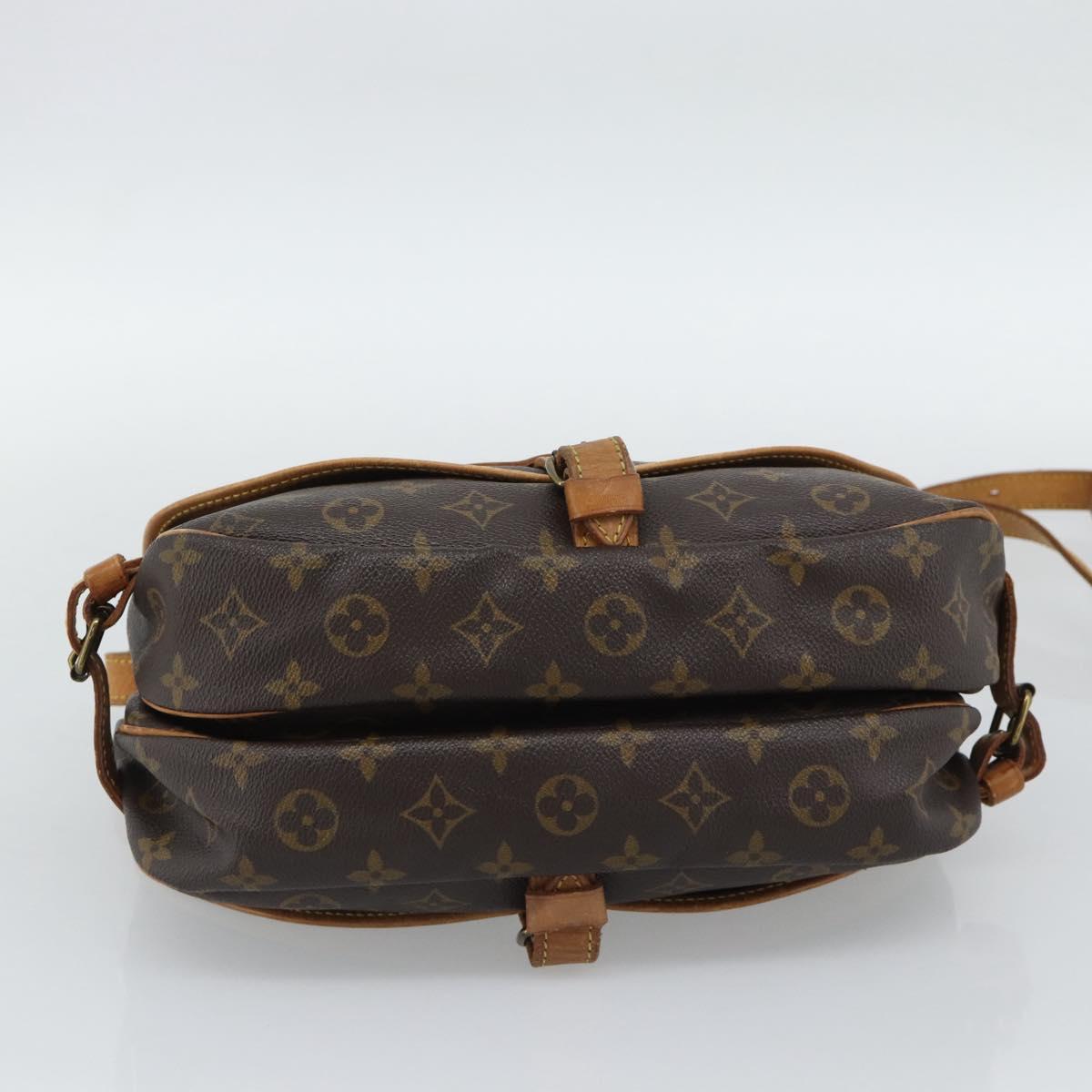 LOUIS VUITTON Monogram Saumur 30 Shoulder Bag M42256 LV Auth ka5094