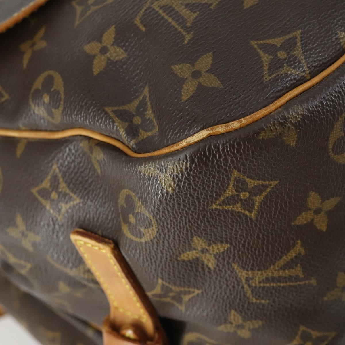 LOUIS VUITTON Monogram Saumur 35 Shoulder Bag M42254 LV Auth ka510