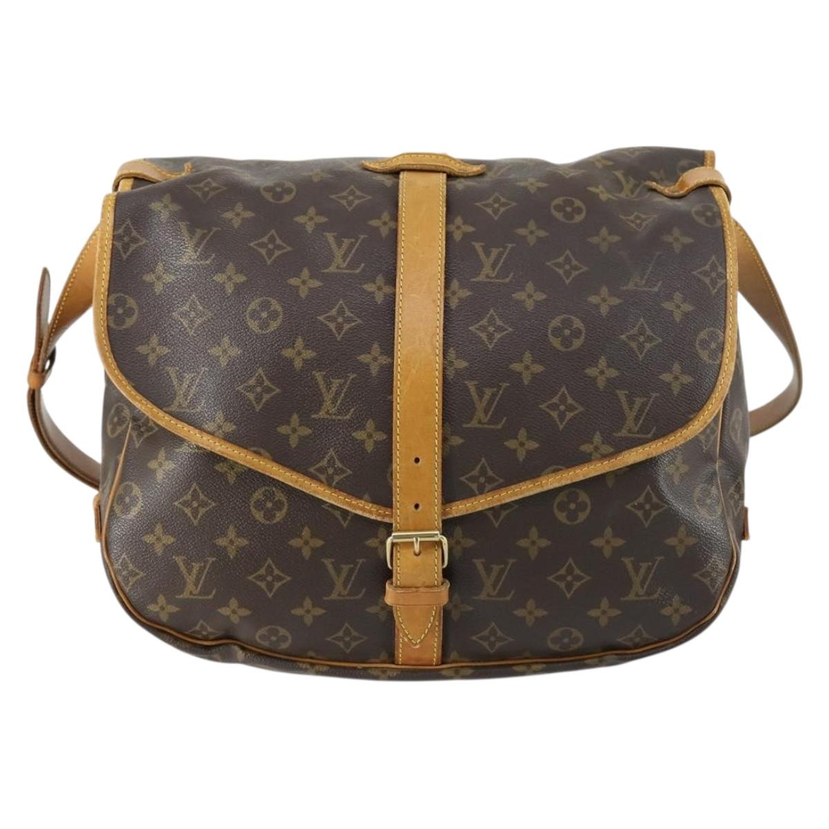 LOUIS VUITTON Monogram Saumur 35 Shoulder Bag M42254 LV Auth ka510