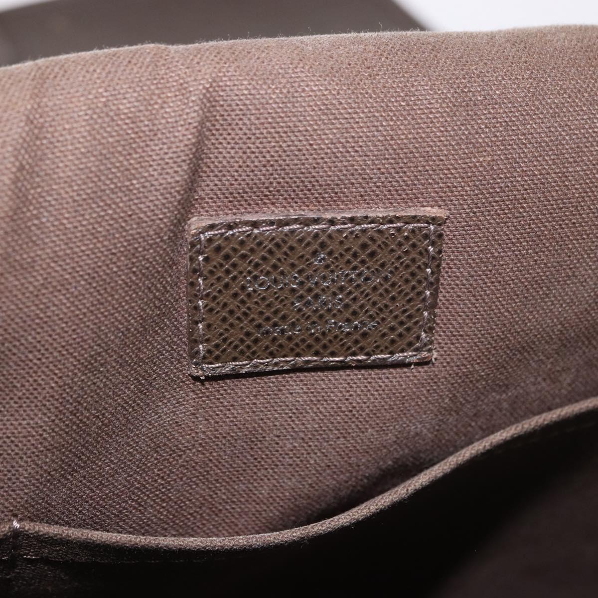 LOUIS VUITTON Taiga Andrei Shoulder Bag Grizzly M32488 LV Auth ka5136
