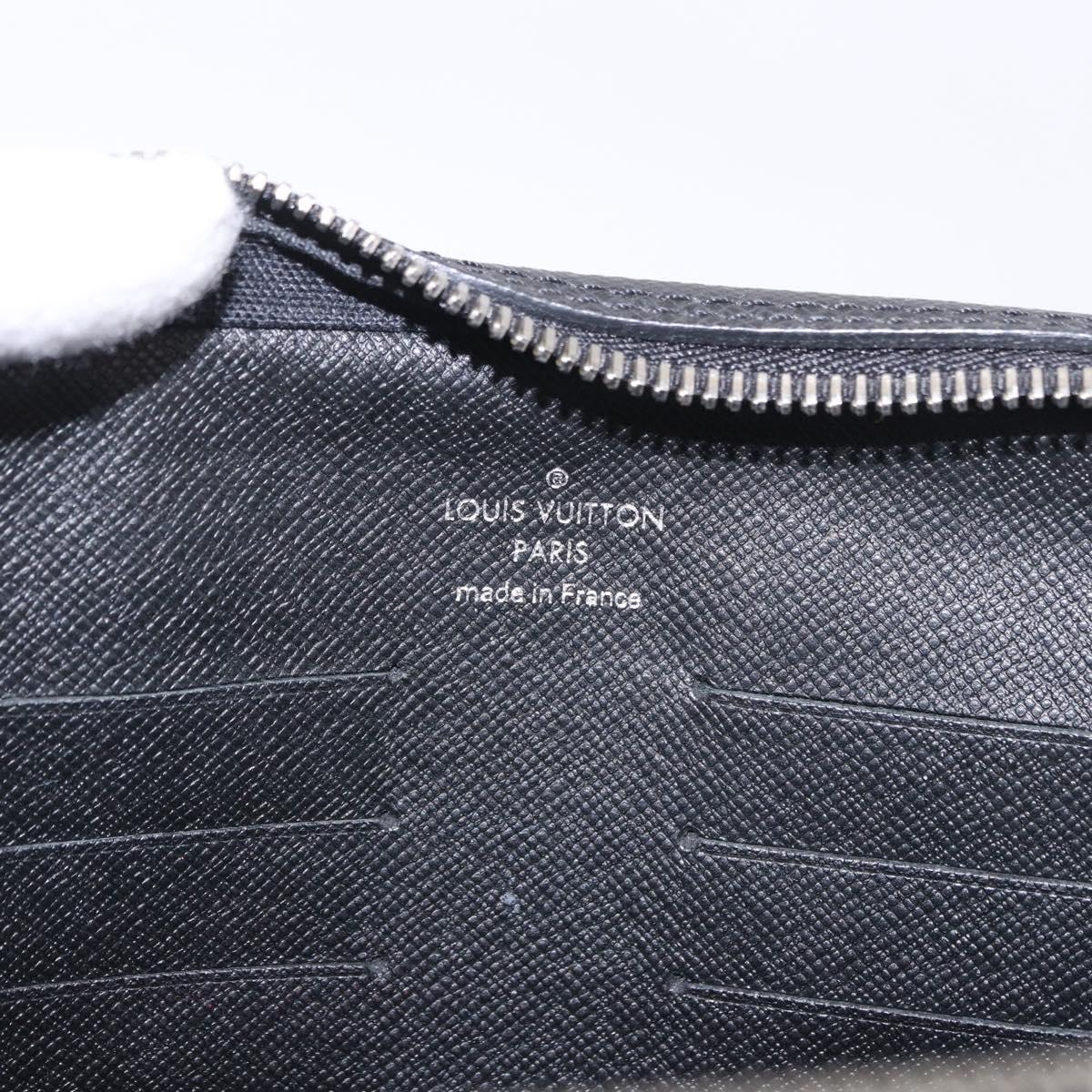 LOUIS VUITTON Taiga Neo pavel Clutch Bag Ardoise M32684 LV Auth ka5148