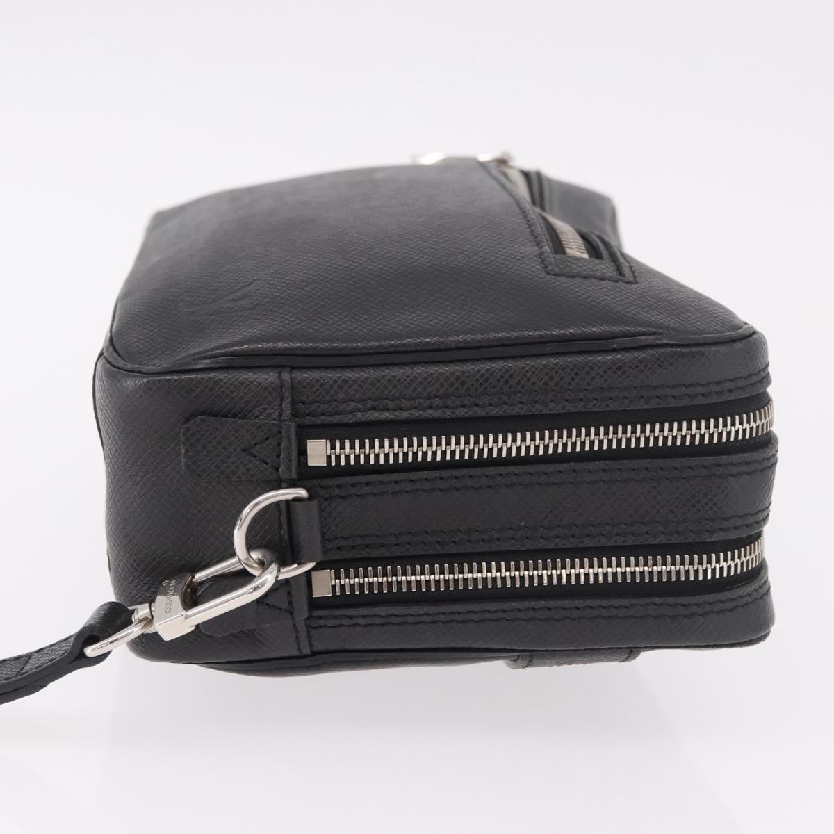 LOUIS VUITTON Taiga Neo pavel Clutch Bag Ardoise M32684 LV Auth ka5148