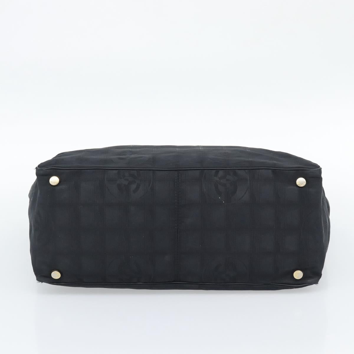 CHANEL New Travel Line Tote Bag Nylon Black CC Auth ka5162