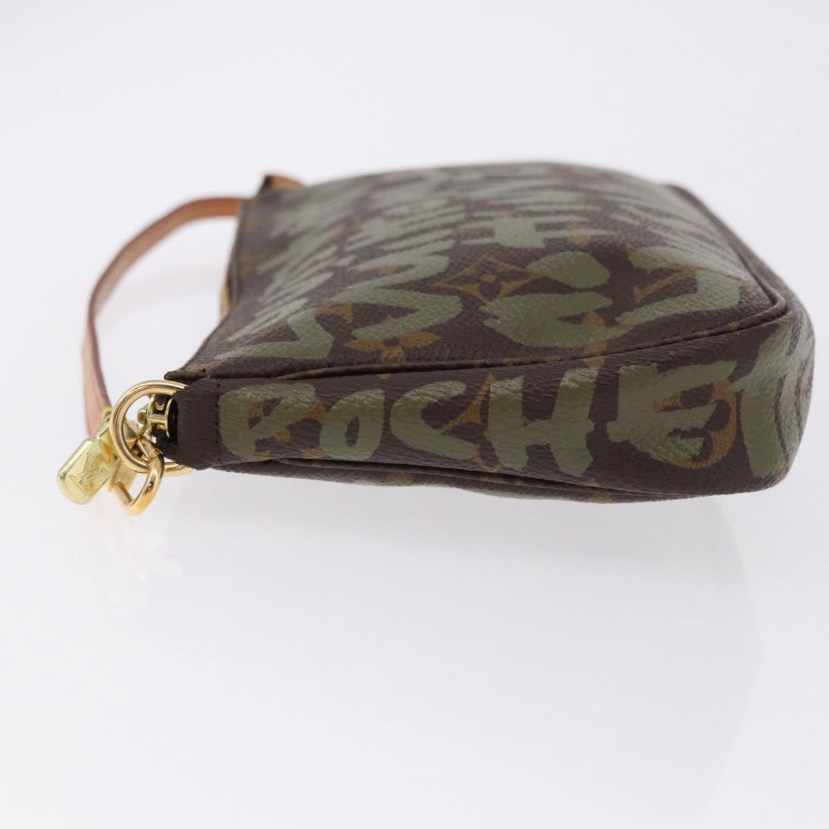 LOUIS VUITTON Monogram Graffiti Pochette Pouch Khaki M92191 LV Auth ka5218V