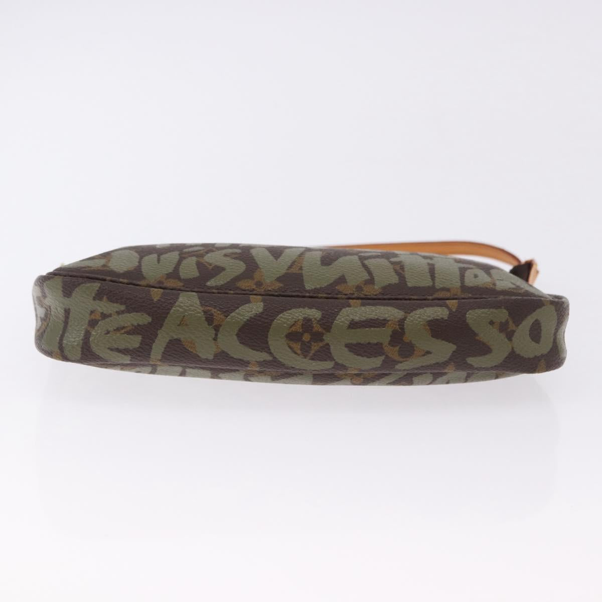 LOUIS VUITTON Monogram Graffiti Pochette Pouch Khaki M92191 LV Auth ka5218V