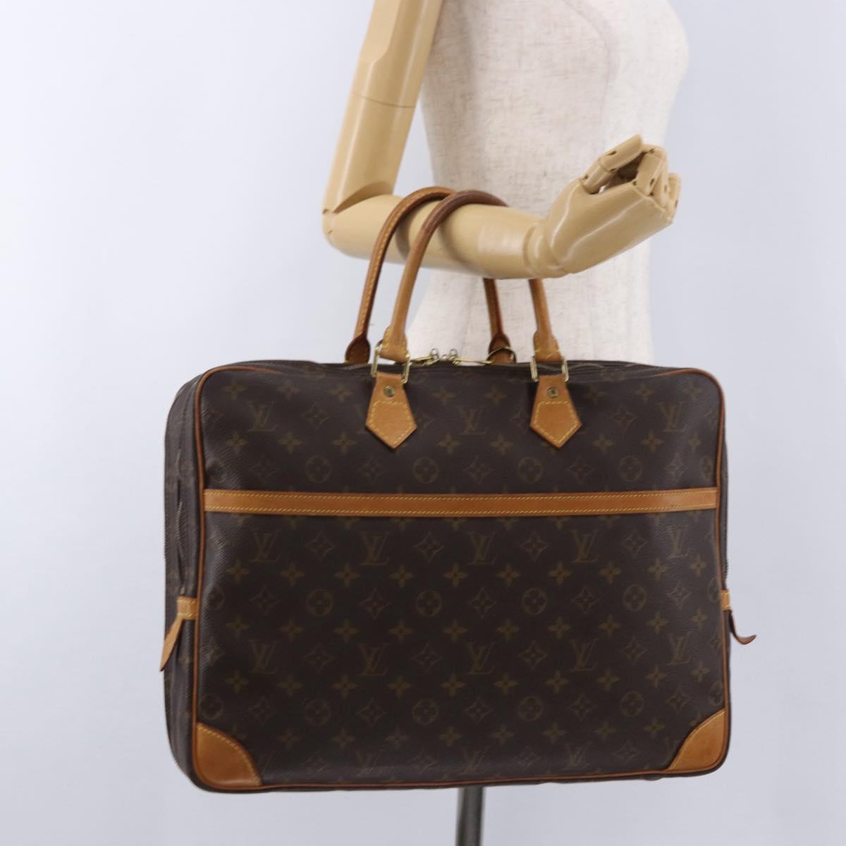 LOUIS VUITTON Monogram Porte Documents Voyage 2 Compartments M53362 Auth ka5237