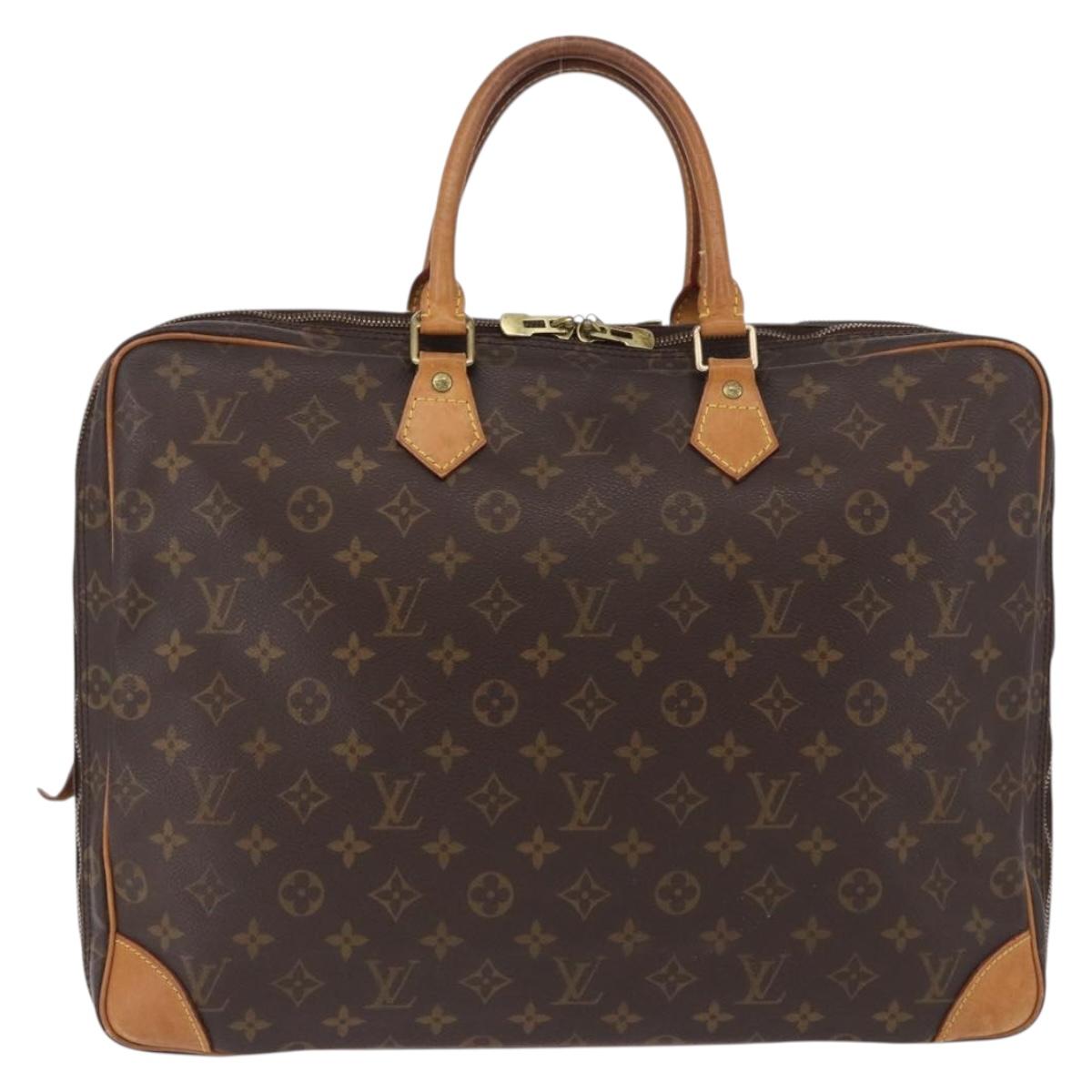LOUIS VUITTON Monogram Porte Documents Voyage 2 Compartments M53362 Auth ka5237