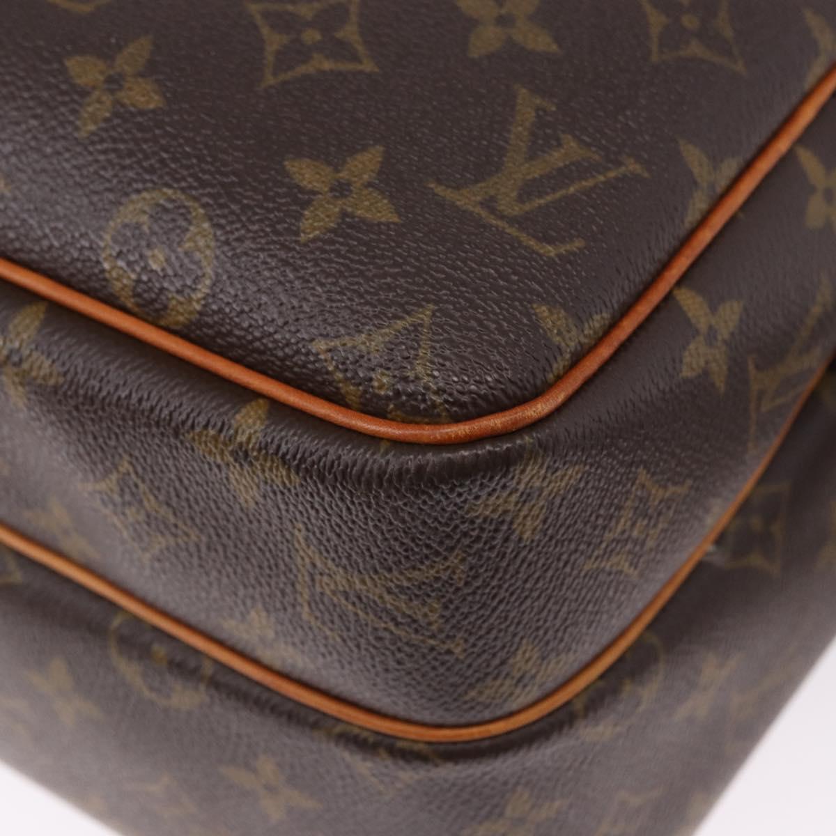 LOUIS VUITTON Monogram Reporter GM Shoulder Bag M45252 LV Auth ka5238