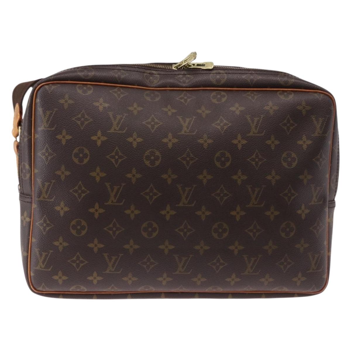 LOUIS VUITTON Monogram Reporter GM Shoulder Bag M45252 LV Auth ka5238
