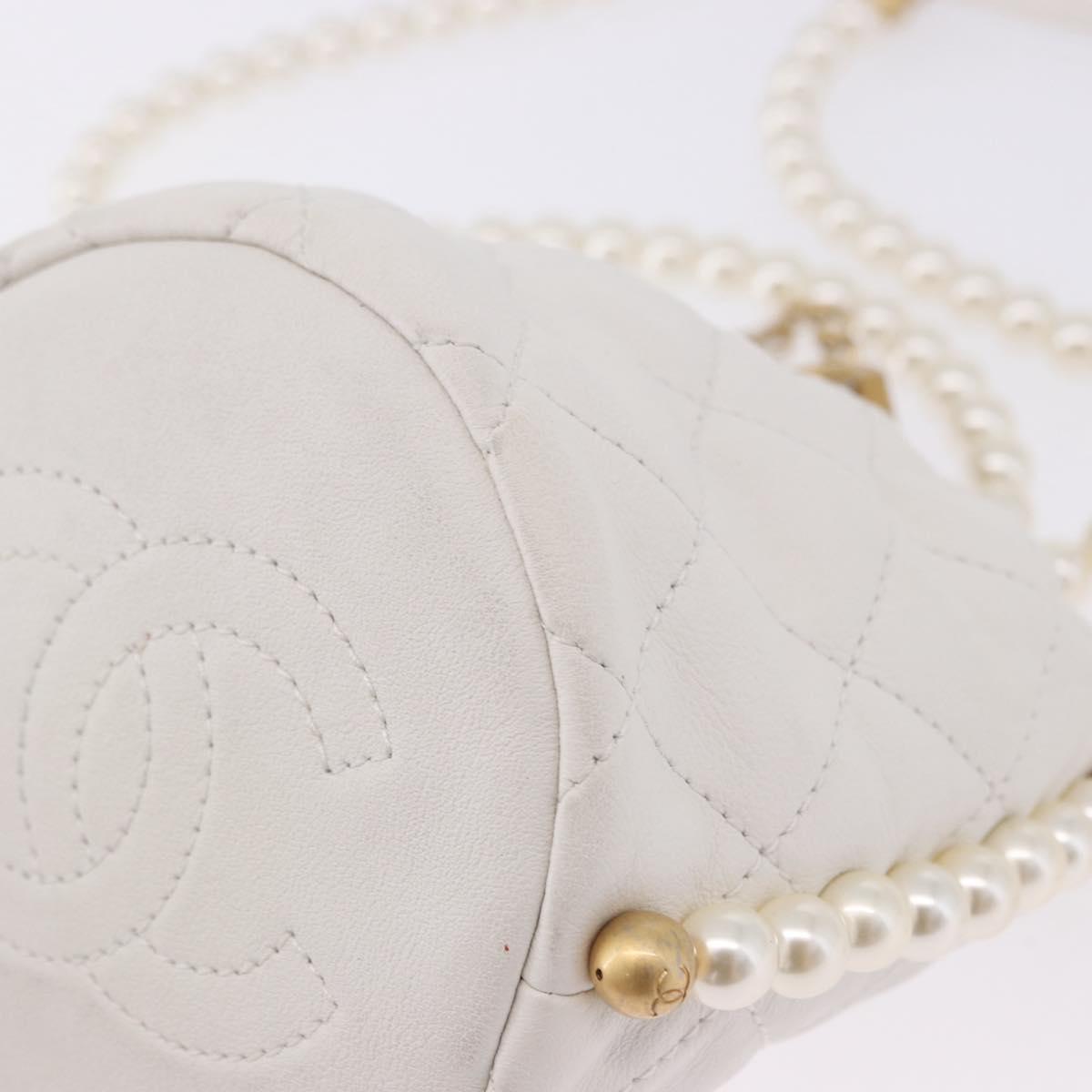 CHANEL Matelasse Chain Shoulder Bag Lamb Skin White Gold CC Auth ka5241M