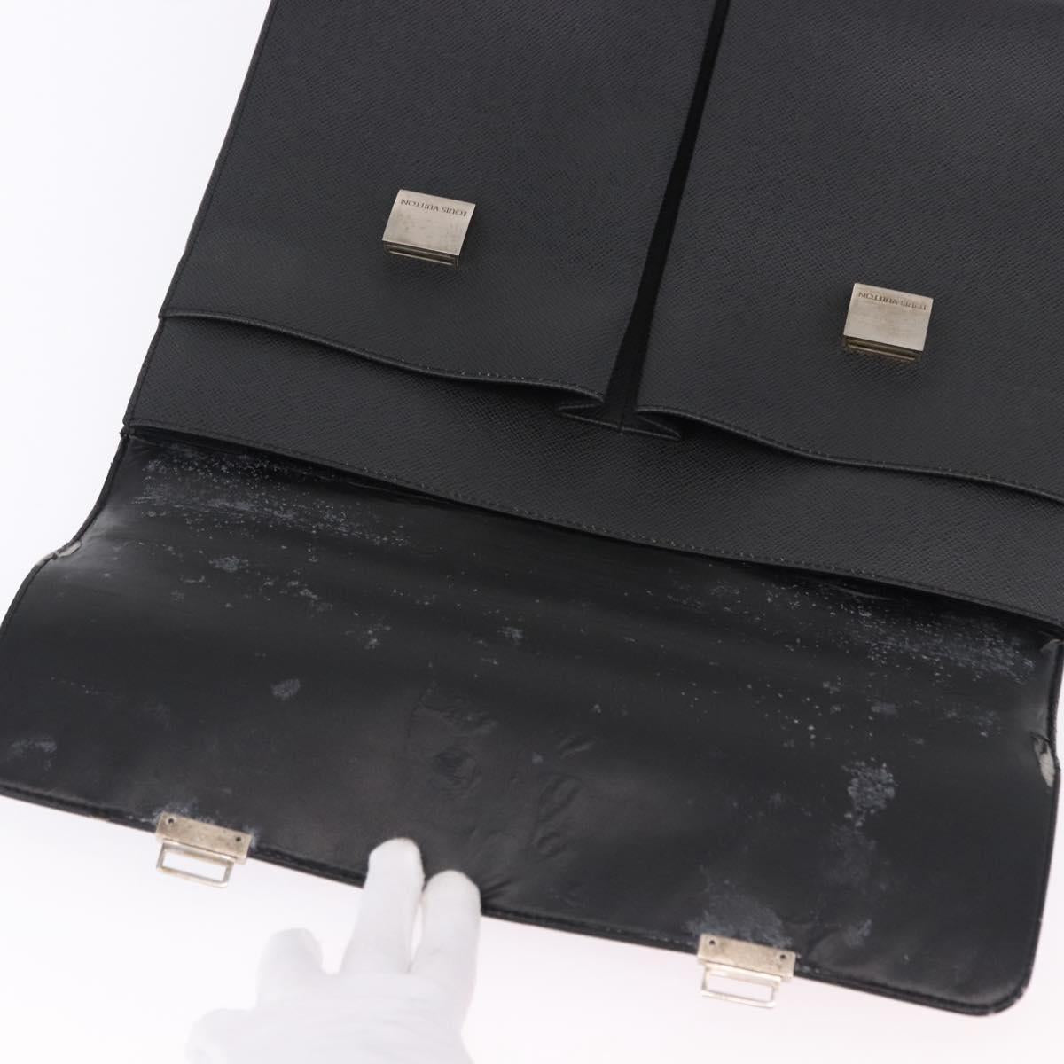 LOUIS VUITTON Taiga Serviette Kazan Business Bag Epicea M30804 LV Auth ka5277
