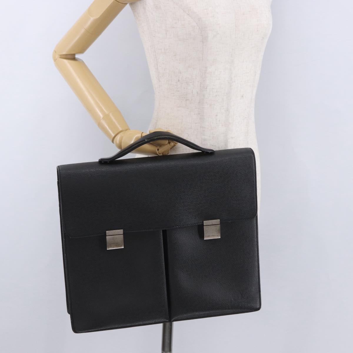 LOUIS VUITTON Taiga Serviette Kazan Business Bag Epicea M30804 LV Auth ka5277