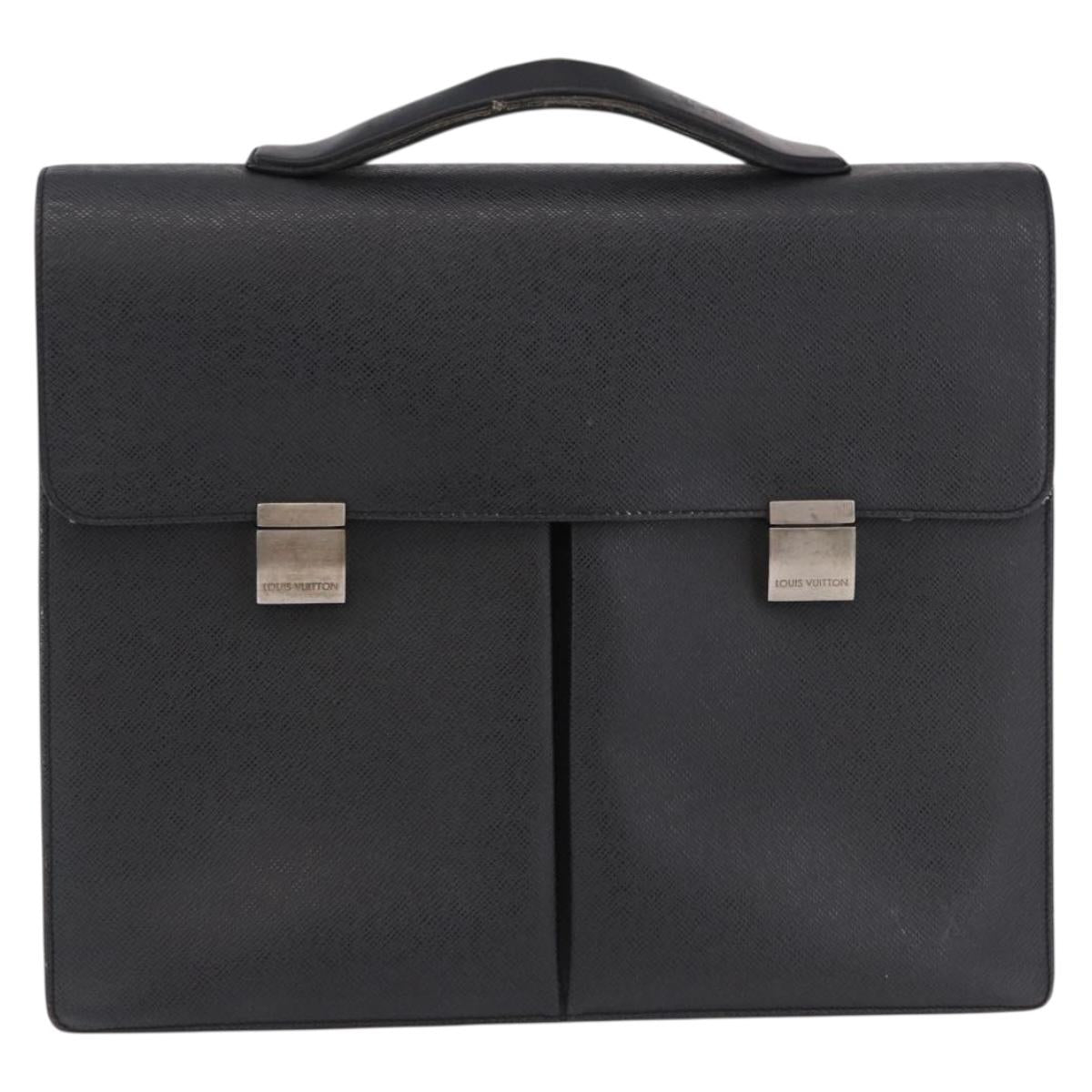 LOUIS VUITTON Taiga Serviette Kazan Business Bag Epicea M30804 LV Auth ka5277