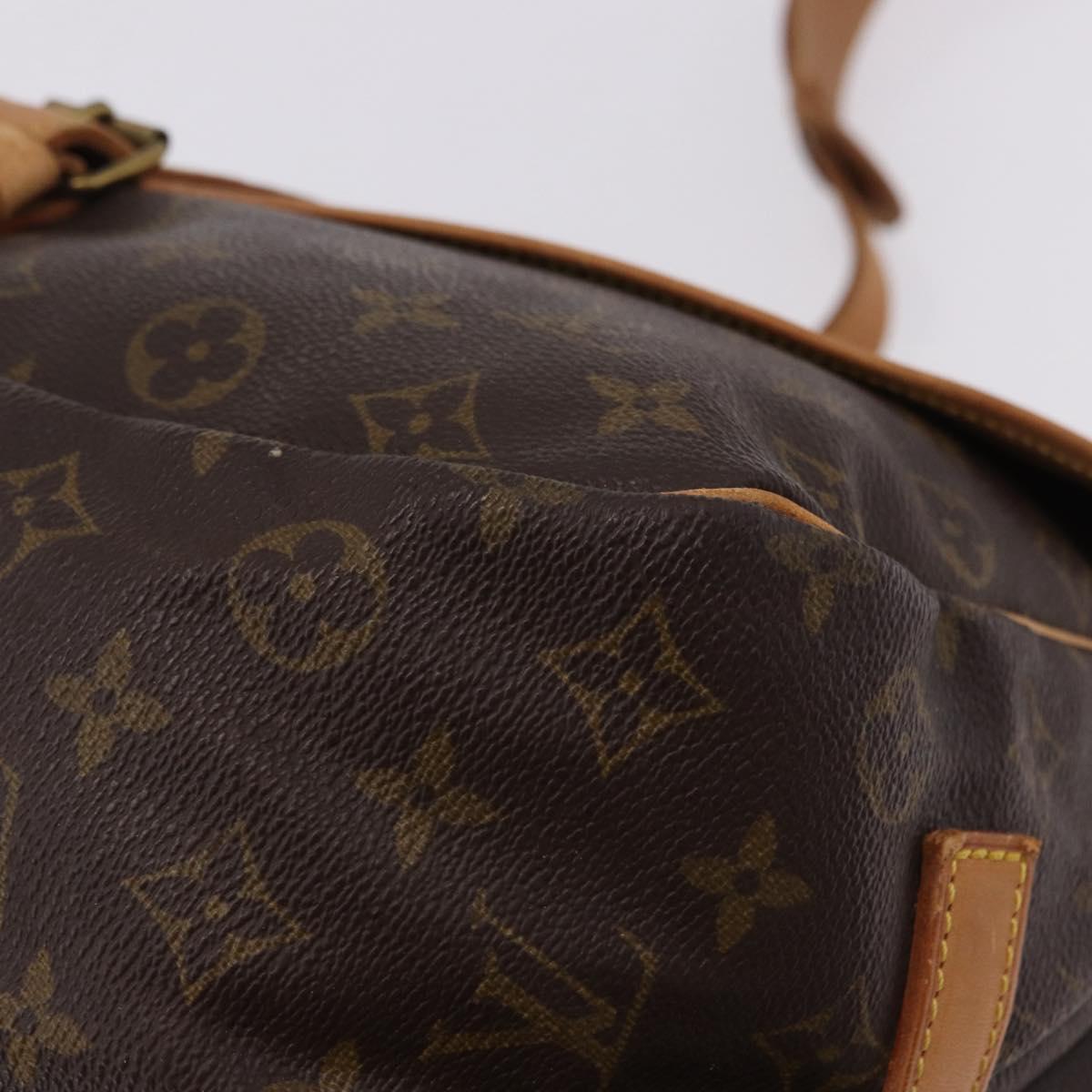 LOUIS VUITTON Monogram Saumur 35 Shoulder Bag M42254 LV Auth ka5302