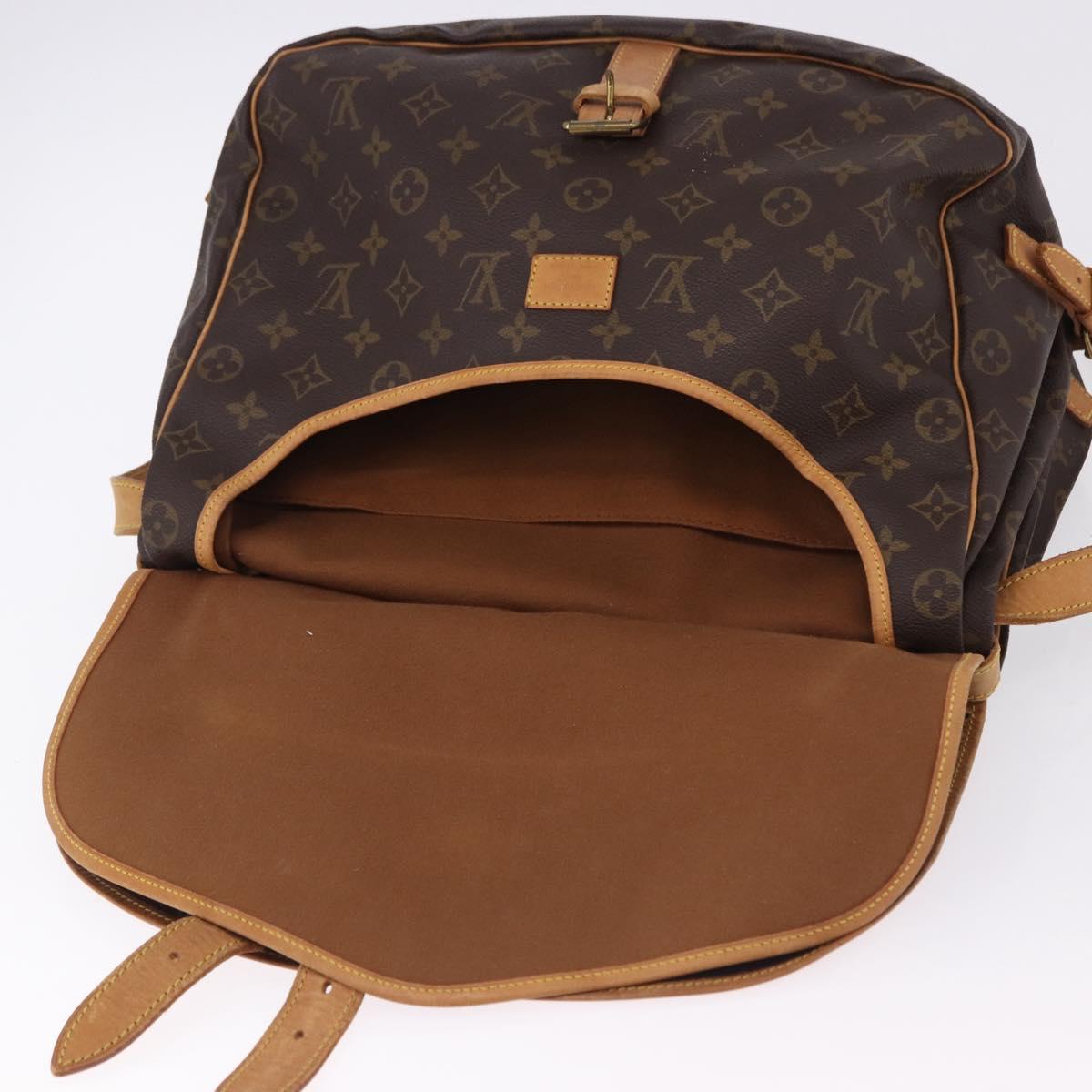 LOUIS VUITTON Monogram Saumur 35 Shoulder Bag M42254 LV Auth ka5302