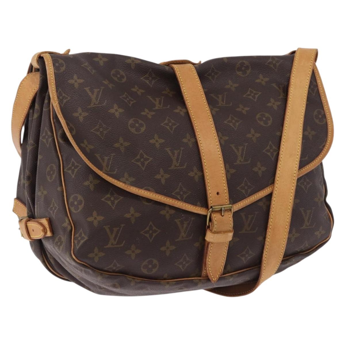LOUIS VUITTON Monogram Saumur 35 Shoulder Bag M42254 LV Auth ka5302