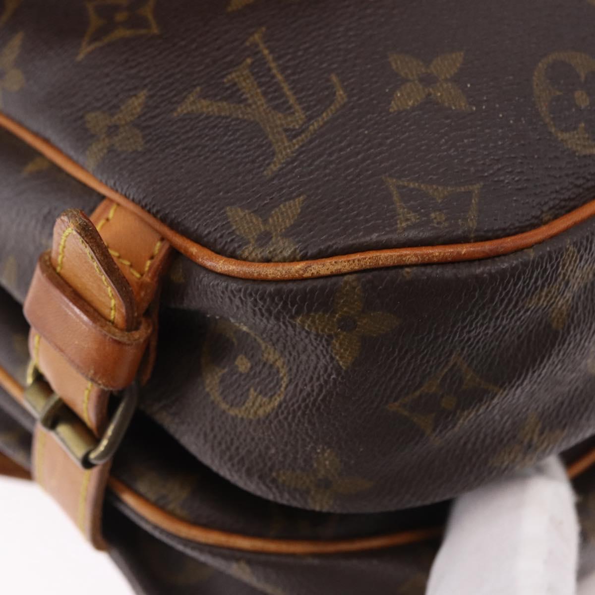 LOUIS VUITTON Monogram Saumur 30 Shoulder Bag M42256 LV Auth ka5313