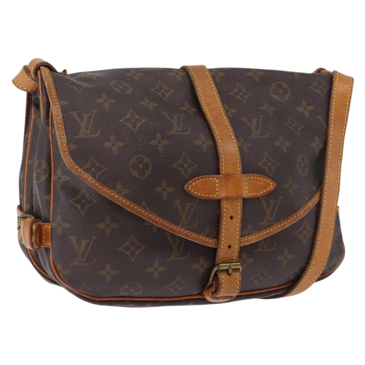 LOUIS VUITTON Monogram Saumur 30 Shoulder Bag M42256 LV Auth ka5313