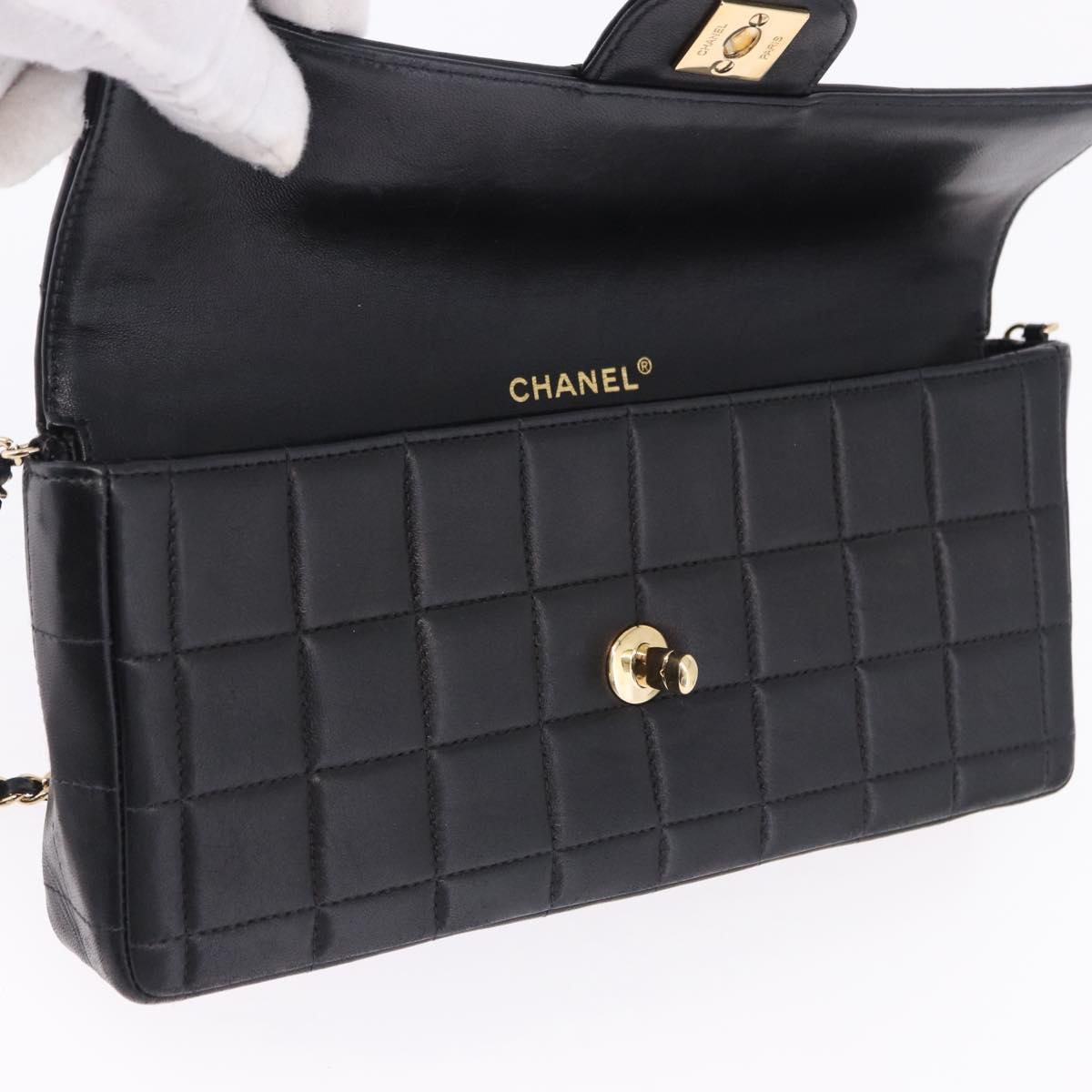 CHANEL Choco Bar Line Chain Shoulder Bag Leather Black Gold CC Auth ka5317V