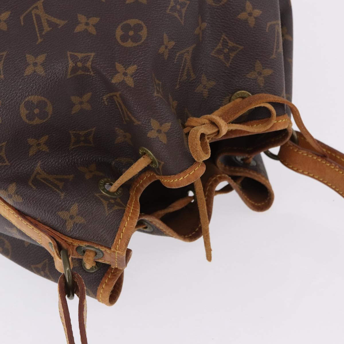 LOUIS VUITTON Monogram Noe Shoulder Bag M42224 LV Auth ka5365