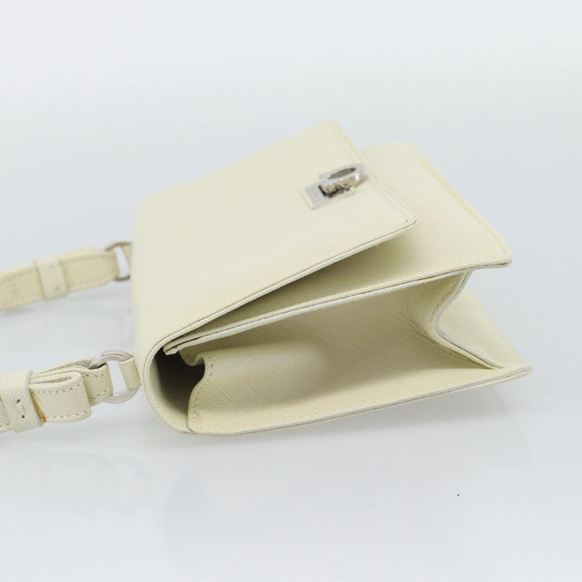 Salvatore Ferragamo Gancini Chain Shoulder Bag Leather Ivory Silver Auth ka5446V