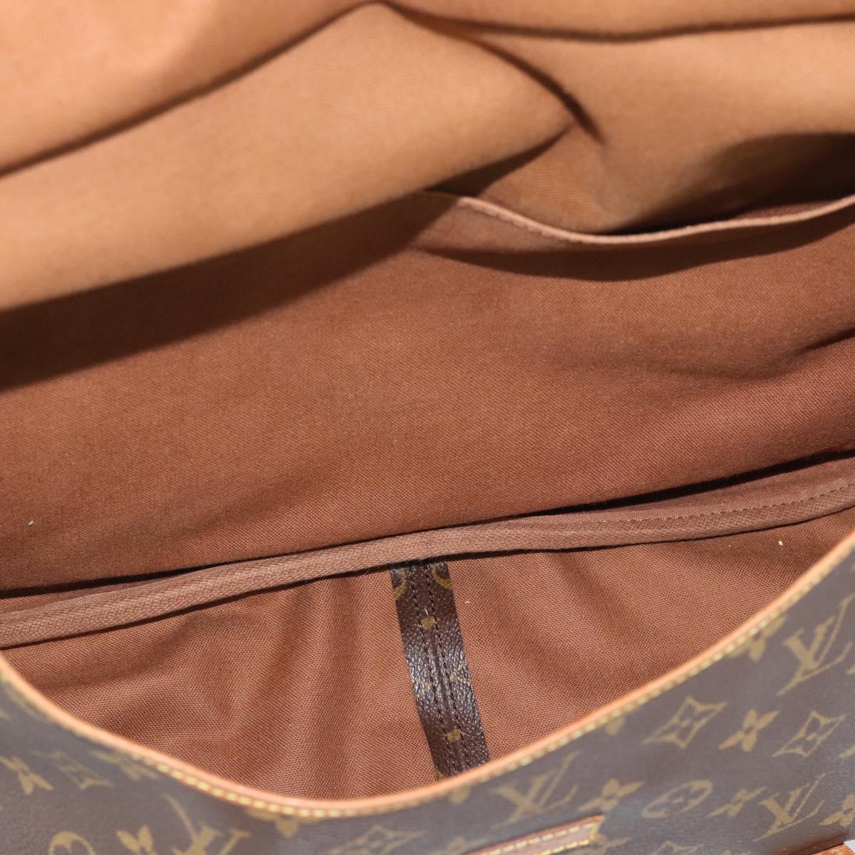 LOUIS VUITTON Monogram Saumur 43 Shoulder Bag M42252 LV Auth ka5471